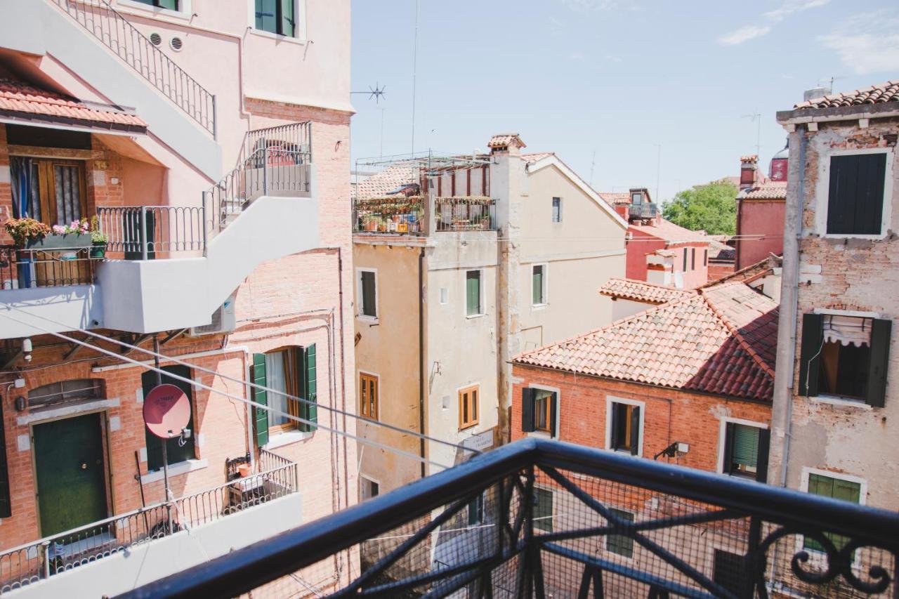 Ca Giardini Apartments In Biennale By Bricola Apartments Venedig Exterior foto