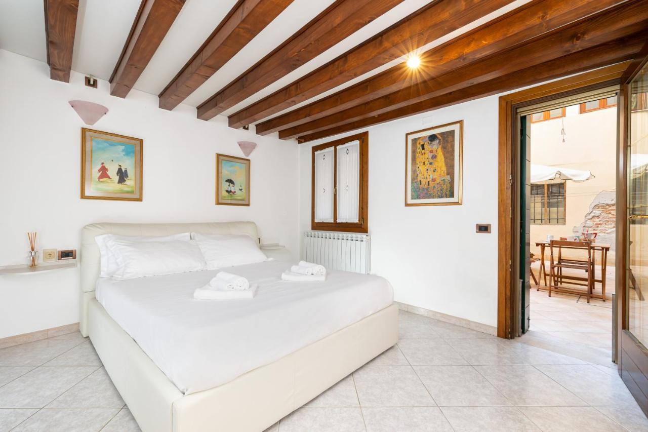 Ca Giardini Apartments In Biennale By Bricola Apartments Venedig Exterior foto