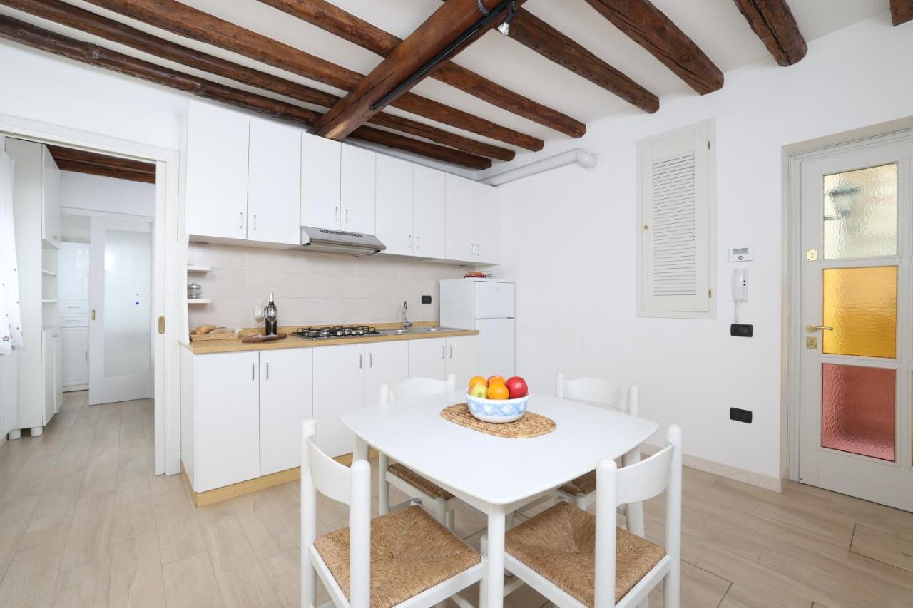 Ca Giardini Apartments In Biennale By Bricola Apartments Venedig Exterior foto