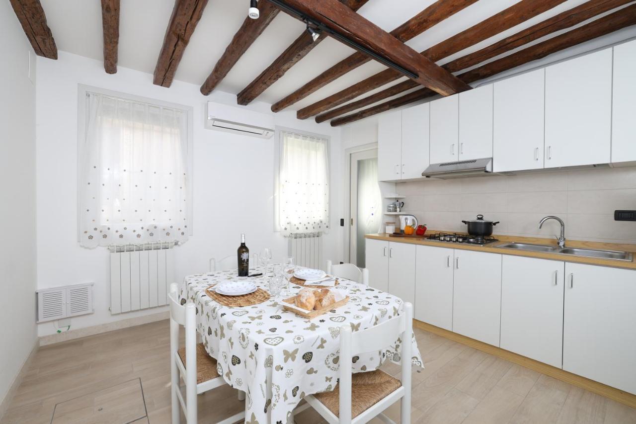 Ca Giardini Apartments In Biennale By Bricola Apartments Venedig Exterior foto